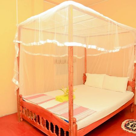Natural Cabanas Kanattagoda Exterior photo